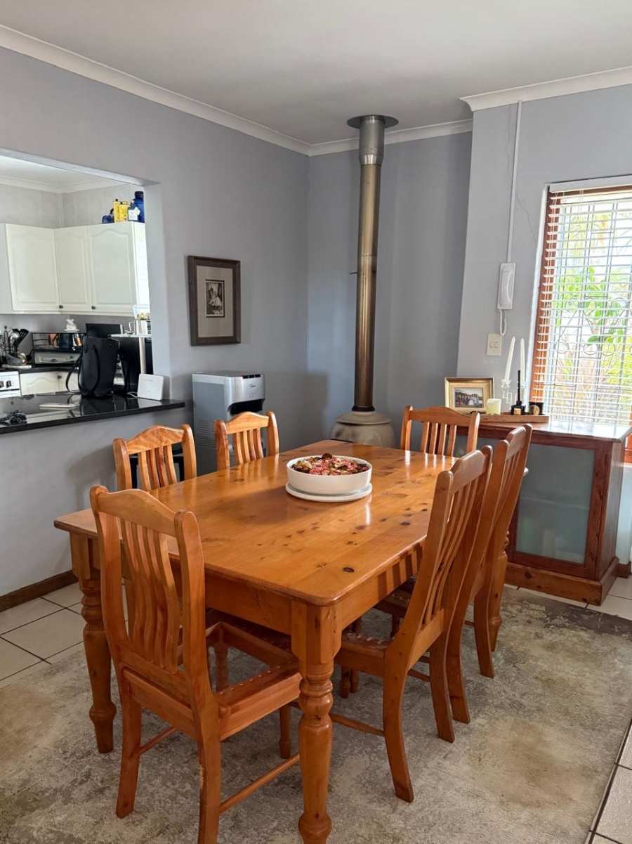 2 Bedroom Property for Sale in King George Park Western Cape